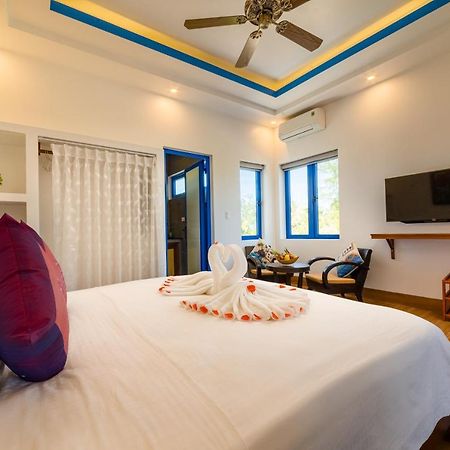 Local Beach Front Villas Tan Thanh Екстер'єр фото