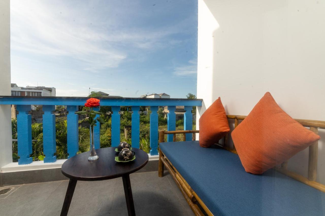 Local Beach Front Villas Tan Thanh Екстер'єр фото