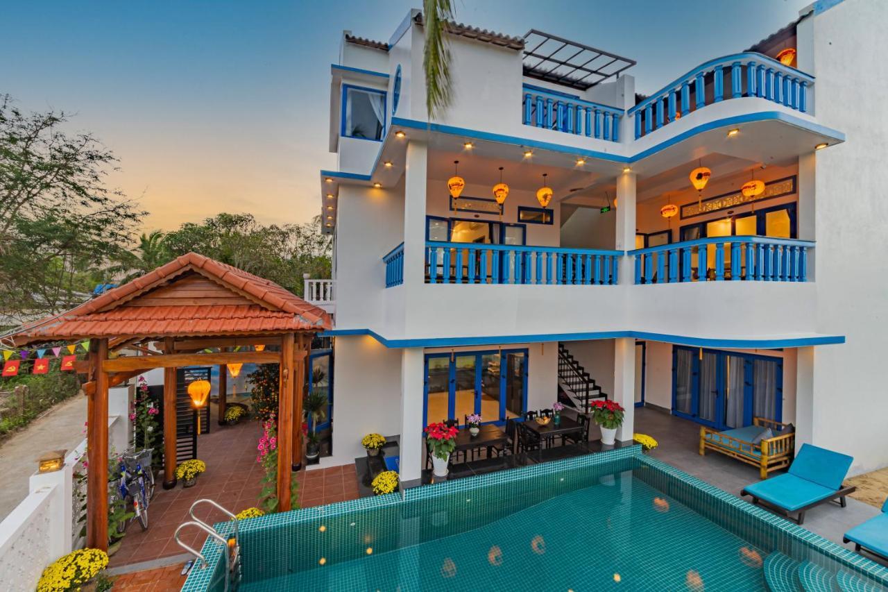 Local Beach Front Villas Tan Thanh Екстер'єр фото